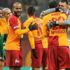 Galatasaray zirveye son dakikada tutundu! Galatasaray zirveye son dakikada tutundu!