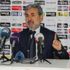 İstifa sinyalleri veren Aykut Kocaman salı gününe idman koydu