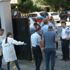 İlkokulda servisçilerin silahlı kavgası: 3 yaralı