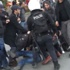 Marmara Üniversitesi önünde polis müdahalesi