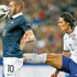 Derbide kızaran Alves, milli maçta Benzema’yı ıskalamış!