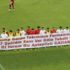 Gaziantepsporlu futbolcular ABD Başkanı Trump'a pankartla tepki gösterdi! Gaziantepsporlu futbolcular ABD Başkanı Trump'a pankartla tepki gösterdi!