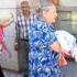 Kucağında 1,5 aylık kızı varken vuruldu Kucağında 1,5 aylık kızı varken vuruldu