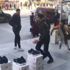 Esenyurt'ta korku dolu anlar! Başka bir kadınla gördüğü erkek arkadaşını bıçakladı Esenyurt'ta korku dolu anlar! Başka bir kadınla gördüğü erkek arkadaşını bıçakladı