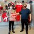 Antalyaspor Kulübü Derneği nden yüzücülere hediye Antalyaspor Kulübü Derneği nden yüzücülere hediye