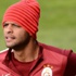 Galatasaray, Melo sorununun çözülmesini bekliyor
