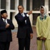 First Lady'yi pas geçtiler First Lady'yi pas geçtiler