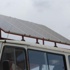 Güneş enerjisini kullanan seyyar satıcı görenleri şaşırtıyor