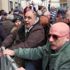 Kıbrıs'ta virüs nedeniyle kapatılan kapılar için eylem yapıldı