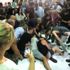 Avustralyalı ırkçı senatöre 'yumurtalı' protesto Avustralyalı ırkçı senatöre 'yumurtalı' protesto