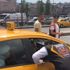 Fahiş fiyatlar alan taksiciler trafikten men edildi Fahiş fiyatlar alan taksiciler trafikten men edildi