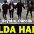 Yaya geçidinde halk oyunu oynadılar Yaya geçidinde halk oyunu oynadılar