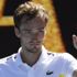 Medvedev ve Tsitsipas, Avustralya Açık'ta 4. tura çıktı