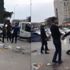 Pilav tezgâhına el konulan seyyar satıcı zabıta ekiplerine tüp fırlattı Pilav tezgâhına el konulan seyyar satıcı zabıta ekiplerine tüp fırlattı