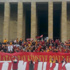 Galatasaraylı tarfatarlardan Anıtkabir'i ziyaret etti. Galatasaraylı tarfatarlardan Anıtkabir'i ziyaret etti.