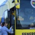 Fenerbahçe otobüsünde dikkat çeken detay Fenerbahçe otobüsünde dikkat çeken detay