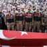 Şehit Veteriner Uzman Çavuş İsmail Sarıcan Hatay'da toprağa verildi Şehit Veteriner Uzman Çavuş İsmail Sarıcan Hatay'da toprağa verildi
