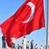 Suriye sınırına dev Türk bayrağı