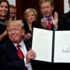 Trump'tan Obamacare'e kesik Trump'tan Obamacare'e kesik