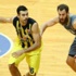 Fenerbahçe son şampiyonu devirdi