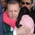 Minik Göksu'nun sarılışının altından dram çıktı