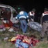 Minibüs şarampole devrildi: 3 ölü, 12 yaralı Minibüs şarampole devrildi: 3 ölü, 12 yaralı
