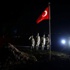 Türk askerlerinin o karesi, efsane pozu hatırlattı !