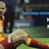Melo'nun mazereti var: Belim ağrıyor!