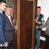 Amasya Belediye Başkanı seçilen MHP'li Sarı, makam odasının kapısını söktürdü
