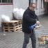 Almanya'da koronavirüs paniği halkı marketlere hücum ettirdi Almanya'da koronavirüs paniği halkı marketlere hücum ettirdi