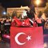 Uşak ta vatandaşlardan kahraman Mehmetçik e destek Uşak ta vatandaşlardan kahraman Mehmetçik e destek