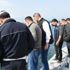 'Dev balık' diye dakikalarca beklediler, çıkanı görünce şaşkına döndüler 'Dev balık' diye dakikalarca beklediler, çıkanı görünce şaşkına döndüler