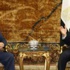 Abbas'tan Mursi'ye eleştiri, Sisi'ye övgü