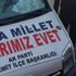 AKP’nin seçim aracına saldırı AKP’nin seçim aracına saldırı