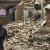 Nepal'i yıkan deprem anı kamerada