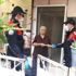 Vefa Sosyal Destek Birimleri sokağa çıkamayan vatandaşlara gazeteleri ulaştırdı! İsteyen istediği gazeteyi aldı! Vefa Sosyal Destek Birimleri sokağa çıkamayan vatandaşlara gazeteleri ulaştırdı! İsteyen istediği gazeteyi aldı!