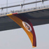 Galatasaray bayrağının iplerini kestiler