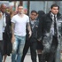 Maroon 5'in solistine pudra şekerli saldırı Maroon 5'in solistine pudra şekerli saldırı