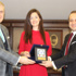 Hayat kurtaran hostese İAÜ’den plaket