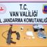 Van da eve yapılan baskında silah ve uyuşturucu ele ... Van da eve yapılan baskında silah ve uyuşturucu ele ...