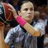 FIBA hakemi Esperanza Mendoza, koronavirüse karşı hemşire asistanı oldu FIBA hakemi Esperanza Mendoza, koronavirüse karşı hemşire asistanı oldu