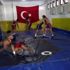 Ağabeyinin teşvikiyle güreşe başladı, şimdi başarıdan ... Ağabeyinin teşvikiyle güreşe başladı, şimdi başarıdan ...