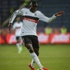 Demba Ba ilk kez pas geçti