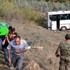 İşçileri taşıyan minibüs şarampole yuvarlandı: 2 ölü, 16 yaralı