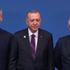 Başkan Erdoğan NATO zirvesinde aile fotoğrafı çekimine katıldı Başkan Erdoğan NATO zirvesinde aile fotoğrafı çekimine katıldı