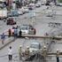 Muş'ta elektrik direkleri devrildi