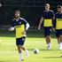 Fenerbahçe sahaya iniyor Fenerbahçe sahaya iniyor
