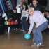 Gazeteciler bowling oynayarak stres attı