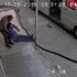 İnsanlık ölmüş ! O anlar kamerada