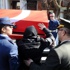Eşi, şehit pilotu öperek uğurladı Eşi, şehit pilotu öperek uğurladı